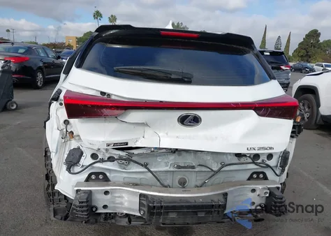 2020 Lexus Ux 250H F Sport z USA, uszkodzony, nr VIN JTHE9JBHXL2034295